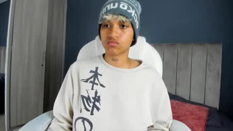 Dominick  online show from 5, 1, 2025