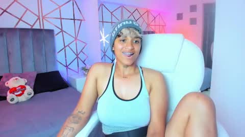 Dominick  online show from 7, 1, 2025