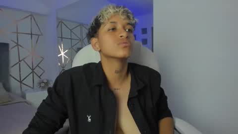 Dominick  online show from 10, 1, 2025