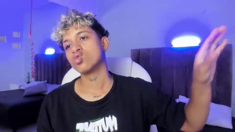 Dominick  online show from 19, 2, 2025