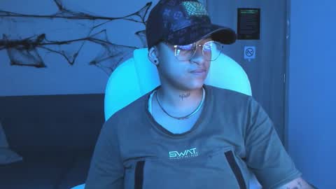 Dominick  online show from 7, 10, 2025