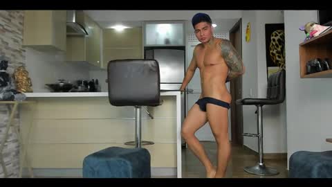 Snapshot of dominiofit chatting on 12, 2, 2025 Only fans Ronnie col---InstaRonniecolleman  online show from 12, 2, 2025