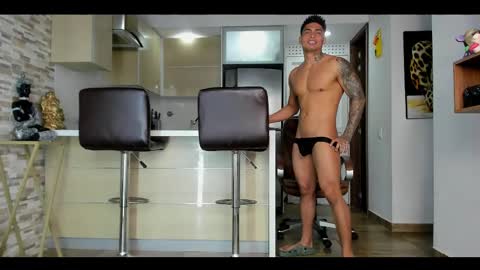 Snapshot of dominiofit chatting on 26, 2, 2025 Only fans Ronnie col---InstaRonniecolleman  online show from 26, 2, 2025