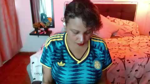 Snapshot of domink_gilr chatting on 27, 6, 2026 D O M I N K online show from 27, 6, 2026