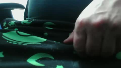 Dominique online show from 11, 3, 2025