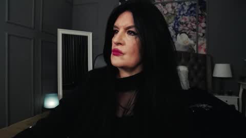 Snapshot of dommelisa chatting on 8, 10, 2025 Dom Melisa online show from 8, 10, 2025