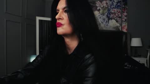 Snapshot of dommelisa chatting on 1, 11, 2025 Dom Melisa online show from 1, 11, 2025