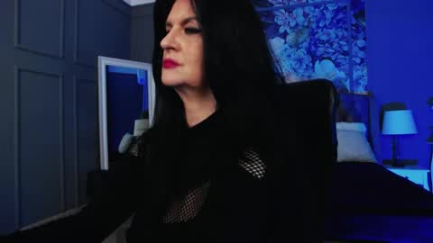 Snapshot of dommelisa chatting on 8, 4, 2026 Dom Melisa online show from 8, 4, 2026