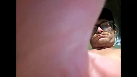 Snapshot of donaldketch05 chatting on 31, 10, 2025 donaldketch05 online show from 31, 10, 2025