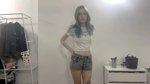 Ava online show from 18, 12, 2025