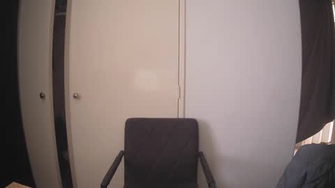 Papi online show from 1, 4, 2026