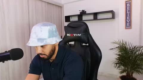 Snapshot of donn_cruz chatting on 1, 10, 2025 Victor online show from 1, 10, 2025