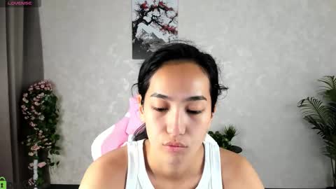 Aura online show from 21, 9, 2025