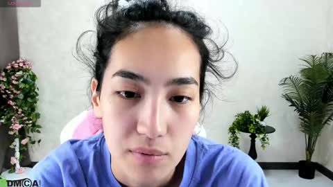 Aura online show from 21, 10, 2025