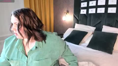 donnaa_june online show from 15, 3, 2026