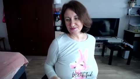Tatiana 43 curvy sexy body and Joanna redhead 39 years online show from 4, 4, 2026