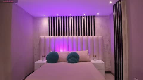 Snapshot of donnastonne chatting on 30, 9, 2025 Donna Stonne online show from 30, 9, 2025