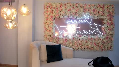 Snapshot of donnastonne chatting on 26, 10, 2025 Donna Stonne online show from 26, 10, 2025