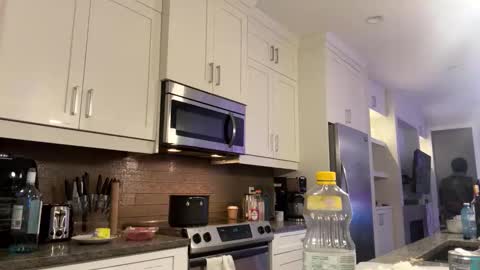 Snapshot of donnybasilisk chatting on 15, 11, 2025 Donny online show from 15, 11, 2025