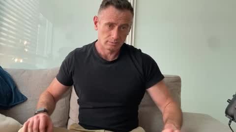 Snapshot of donnybasilisk chatting on 21, 11, 2025 Donny online show from 21, 11, 2025