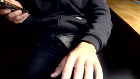 dontworryjustwatch online show from 8, 3, 2025