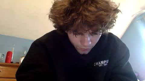 donutking42069 online show from 24, 3, 2026