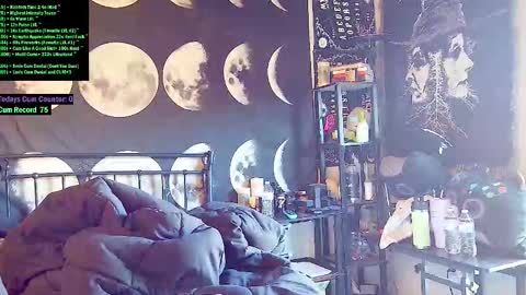 Snapshot of doomednympho chatting on 21, 10, 2025 DOOM online show from 21, 10, 2025