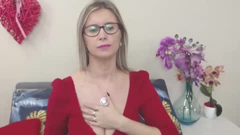 Snapshot of doreenkiss chatting on 21, 1, 2025 DoreenSexy online show from 21, 1, 2025