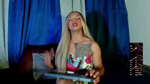 Snapshot of dorian_lev chatting on 11, 10, 2025 Nicolle online show from 11, 10, 2025