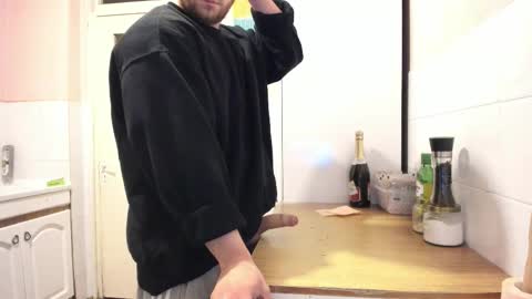 Snapshot of doriancretu95 chatting on 18, 1, 2026 menu below online show from 18, 1, 2026