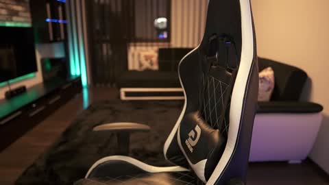 Snapshot of dorianreyes chatting on 6, 2, 2025 Dorian Reyes online show from 6, 2, 2025