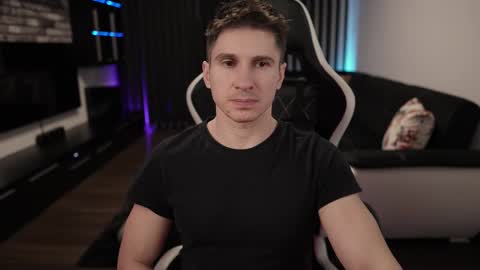 Snapshot of dorianreyes chatting on 21, 2, 2025 Dorian Reyes online show from 21, 2, 2025