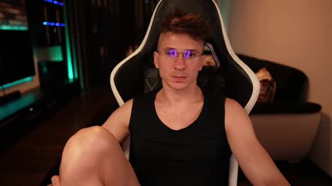 Snapshot of dorianreyes chatting on 17, 9, 2025 Dorian Reyes online show from 17, 9, 2025