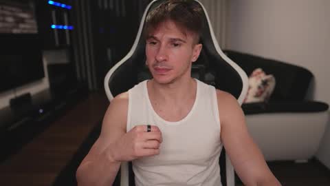 Snapshot of dorianreyes chatting on 26, 10, 2025 Dorian Reyes online show from 26, 10, 2025