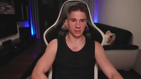 Snapshot of dorianreyes chatting on 28, 10, 2025 Dorian Reyes online show from 28, 10, 2025