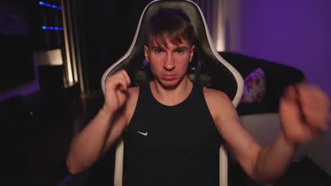 Snapshot of dorianreyes chatting on 12, 11, 2025 Dorian Reyes online show from 12, 11, 2025