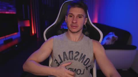 Snapshot of dorianreyes chatting on 27, 11, 2025 Dorian Reyes online show from 27, 11, 2025