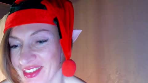 Snapshot of dorothy_meyer chatting on 12, 12, 2024 Dorothy Next stream on Monday at 3am-9am online show from 12, 12, 2024