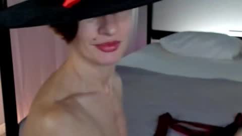 Snapshot of dorothy_meyer chatting on 22, 10, 2025 Dorothy Next stream on Monday at 3am-9am online show from 22, 10, 2025