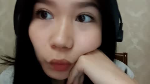 YuKi  online show from 8, 10, 2025