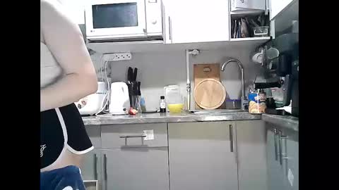 Dorrie Ann online show from 19, 10, 2025