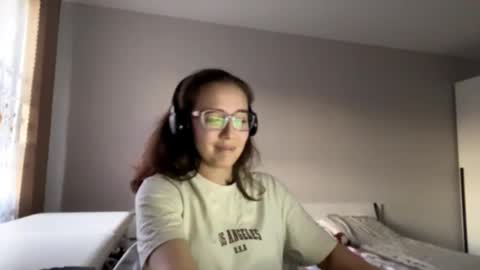 Nikki online show from 10, 9, 2025