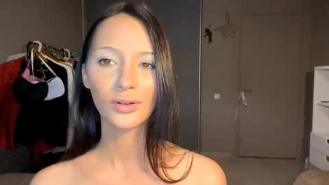 dorthygordy online show from 8, 4, 2026