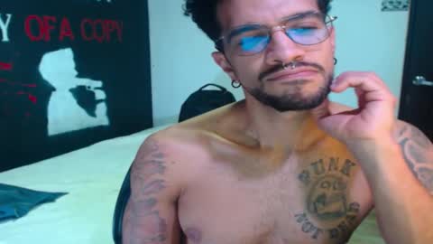 Snapshot of dostoyrodia_34 chatting on 26, 11, 2025 will online show from 26, 11, 2025