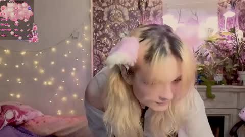 Snapshot of doublebubble_ chatting on 7, 5, 2026 DiBi online show from 7, 5, 2026