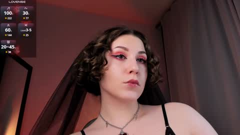 Snapshot of doublee_trouble chatting on 8, 2, 2025 Eva ana Liza online show from 8, 2, 2025