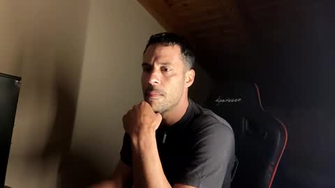 Snapshot of doublefeeling chatting on 24, 2, 2025 DoubleFeeling online show from 24, 2, 2025