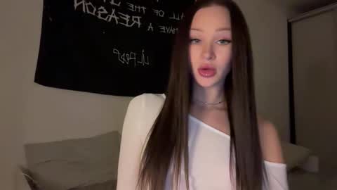 MOLLYYYY dont forget to give me a thumb up online show from 14, 10, 2025