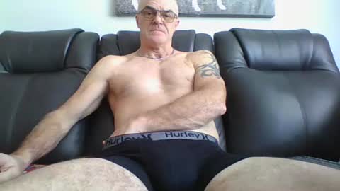 doum1122 online show from 2, 3, 2025