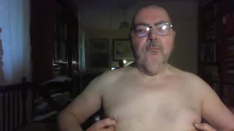 Snapshot of doxoebloke68 chatting on 8, 3, 2025 doxoebloke68 online show from 8, 3, 2025